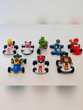 Mario Kart Toy Racer Lot - Yoshi Bike, Bowser, Luigi & More (8 Pcs)
